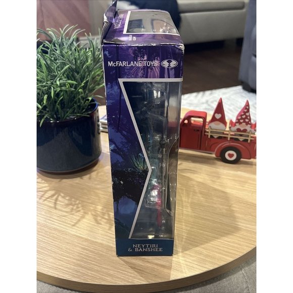 Avatar Neytiri & Banshee 9 Inch Figure with Accessories. - Picture 7 of 10